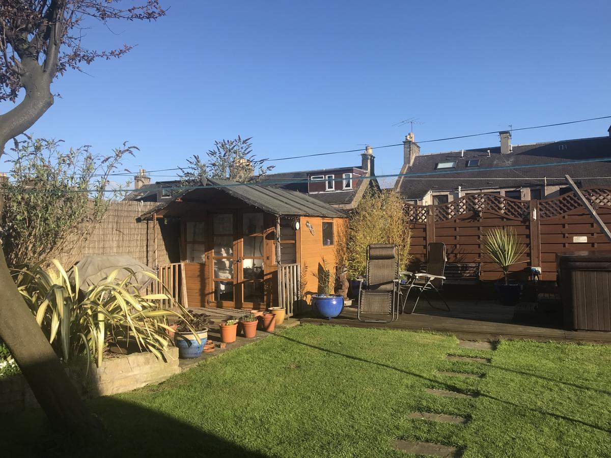Dunclutha Guest House Leven  Εξωτερικό φωτογραφία