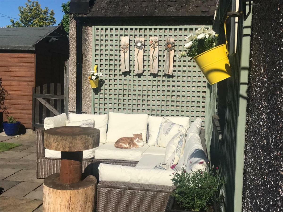 Dunclutha Guest House Leven  Εξωτερικό φωτογραφία